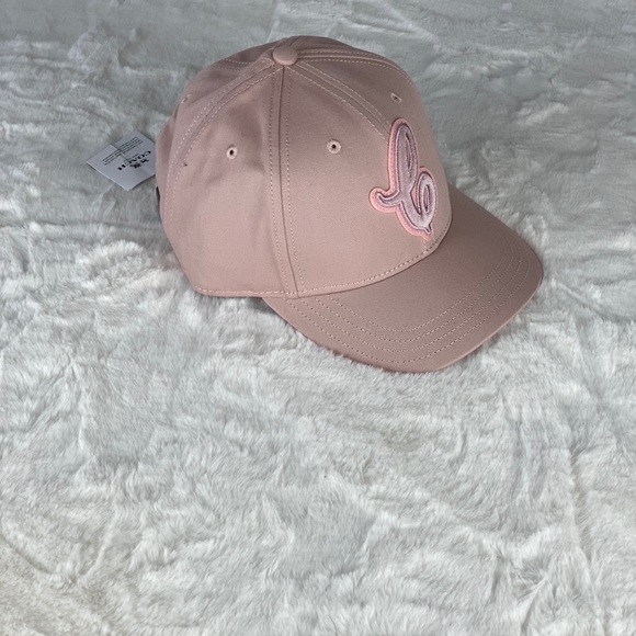 NWT Coach ladies hat - Picture 5 of 6